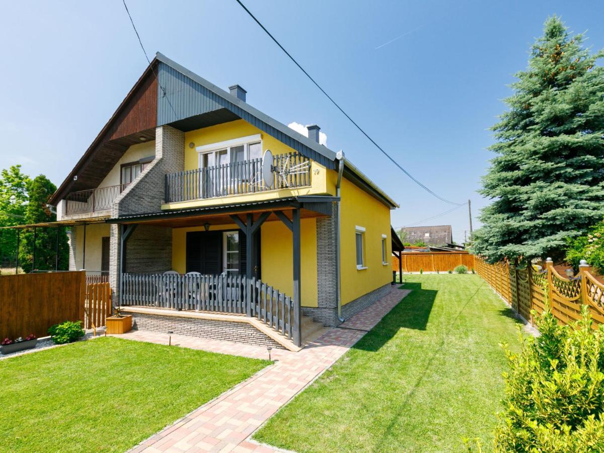 Holiday Home Hibiscus By Interhome Balatonkeresztúr Kültér fotó